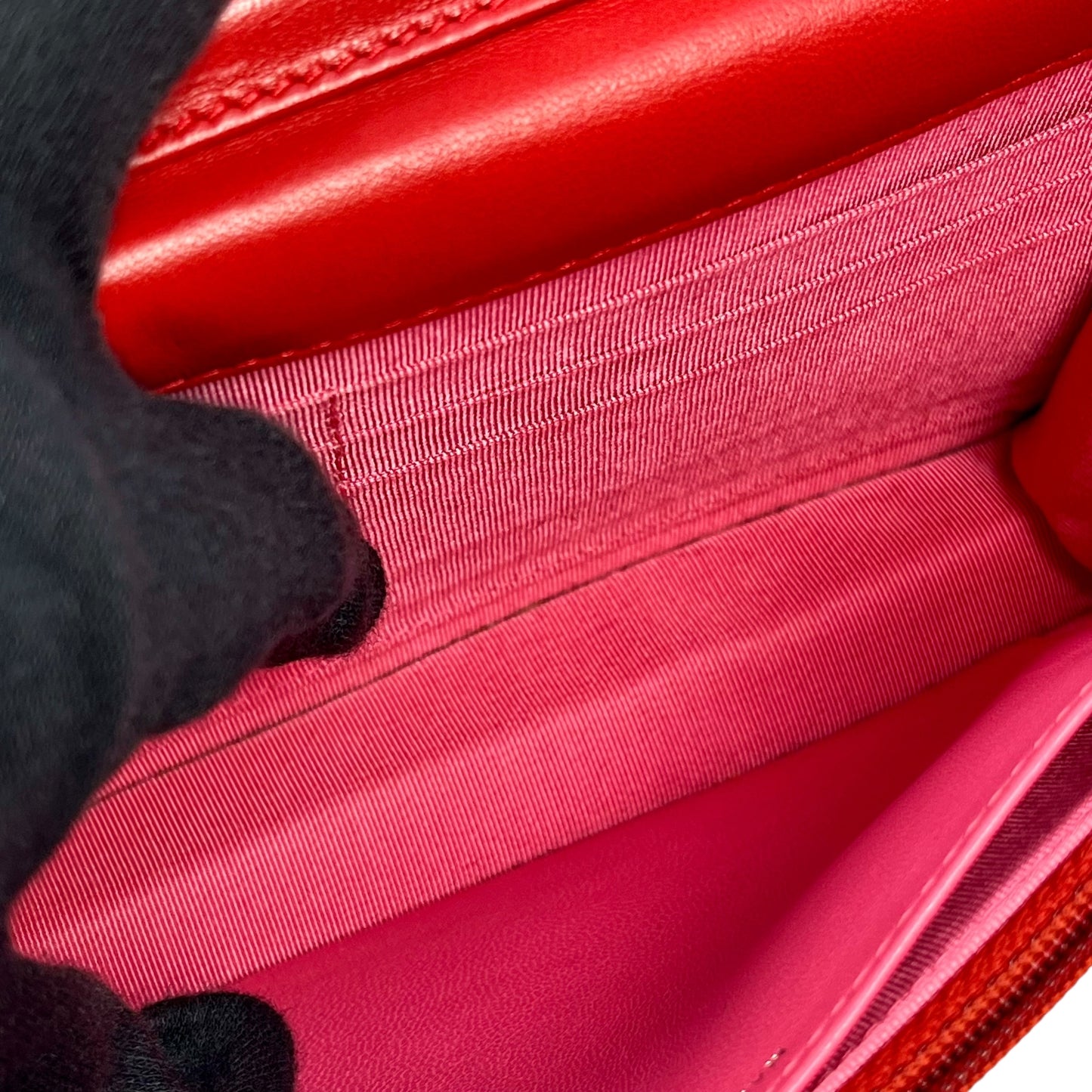 CHANEL Matelasse Chain Wallet Shoulder Bag - Red 