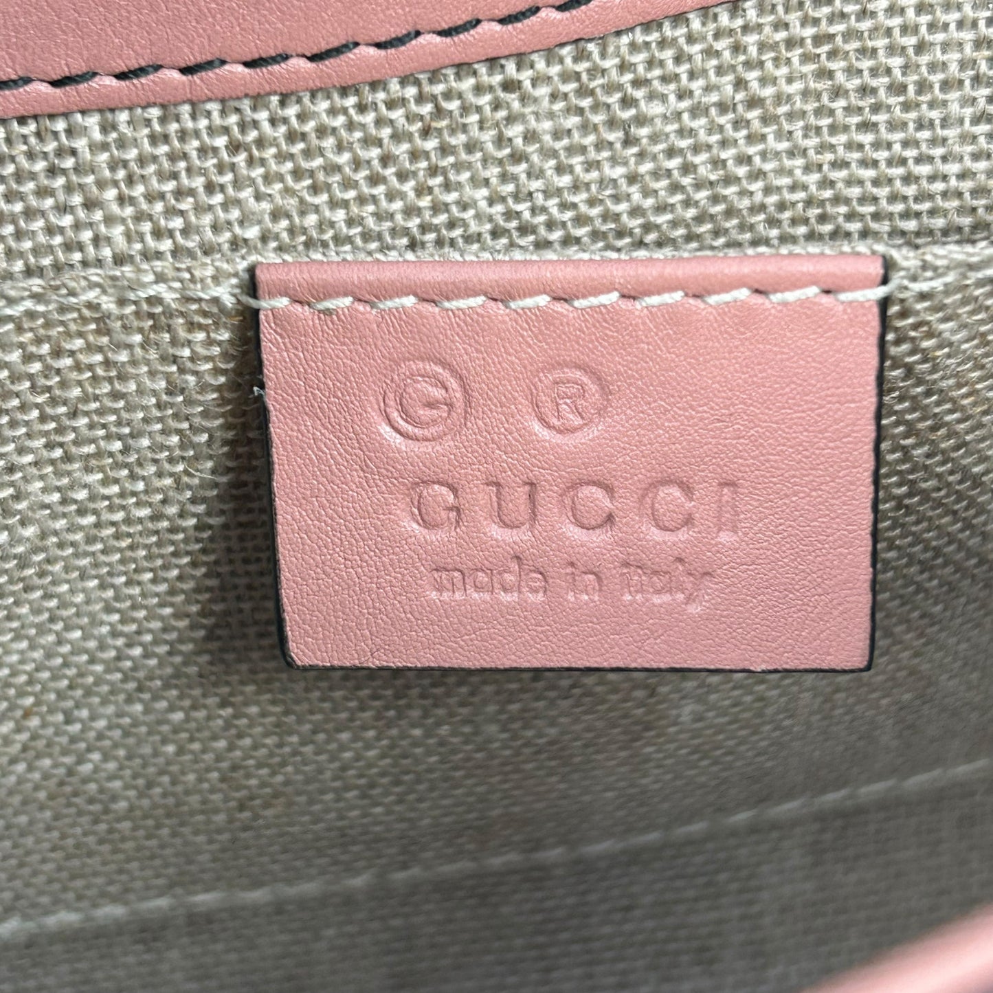 GUCCI Emily Mini Chain Shoulder Bag - Pink 