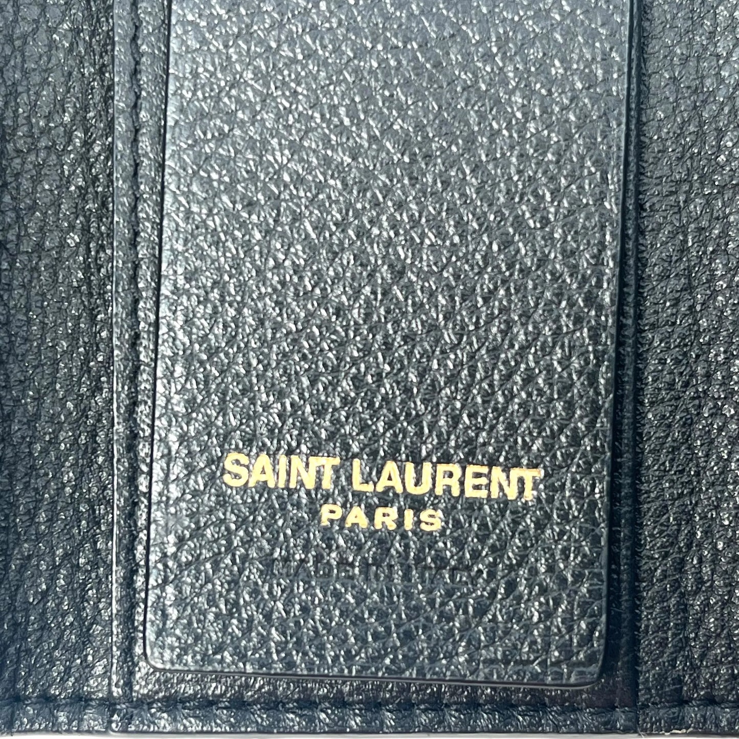 Saint Laurent Tiny Cassandra Logo Key Case - Black 
