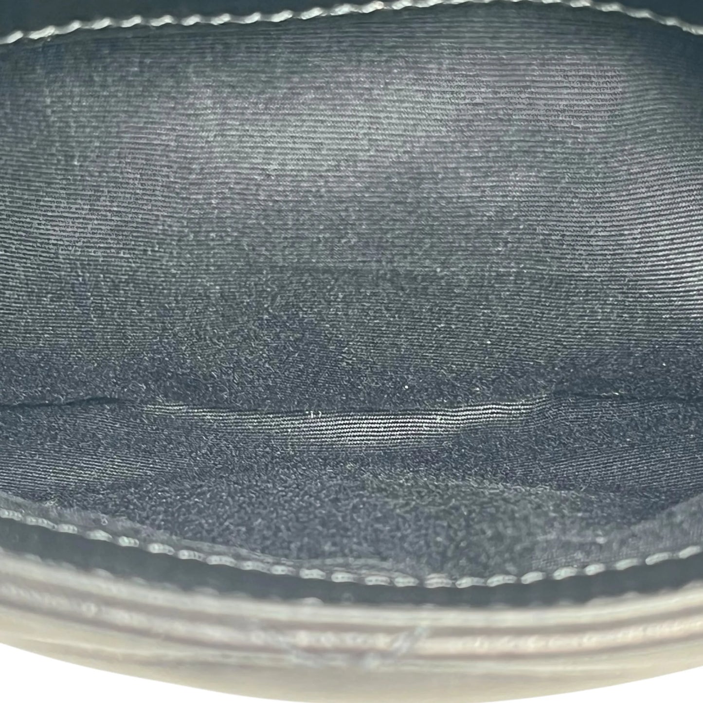 Saint Laurent Quilted Leather Hand Bag One Shoulder Bag - Black 