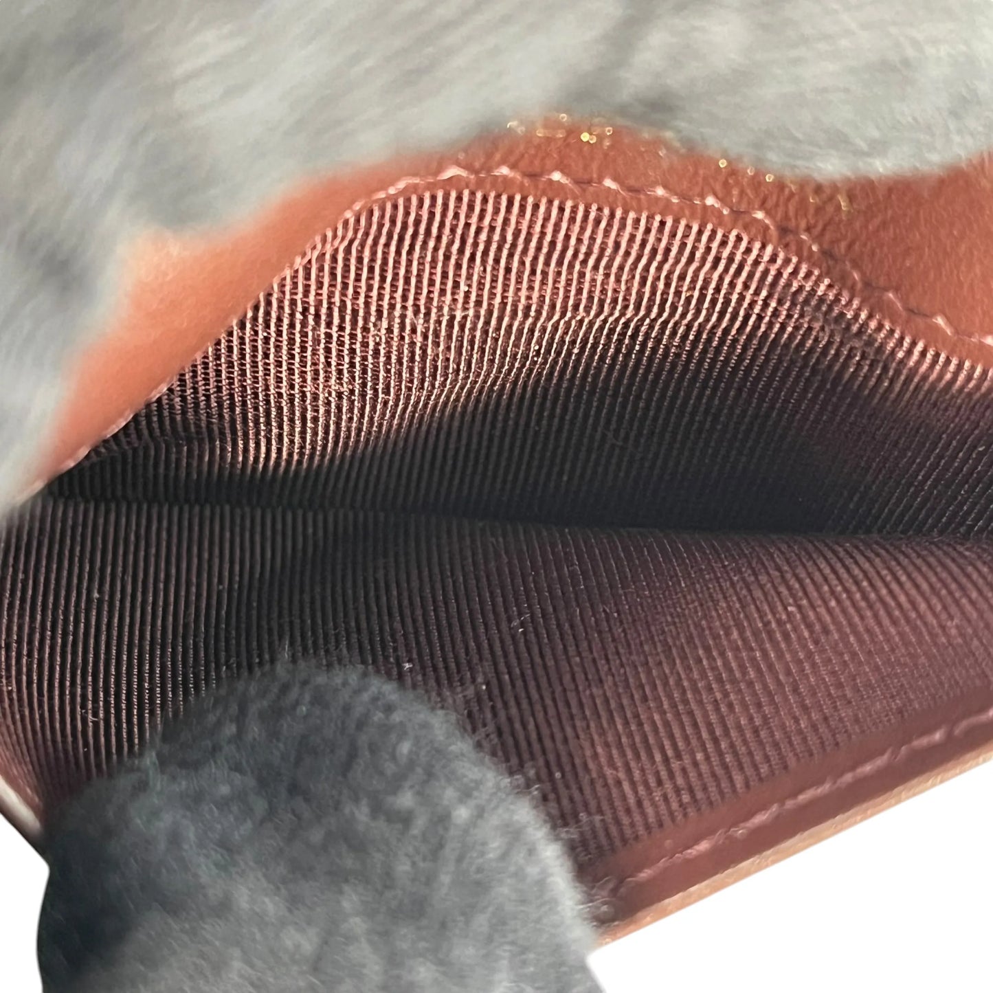 CHANEL Classic Small Flap Compact Wallet in Caviar Leather - Black 