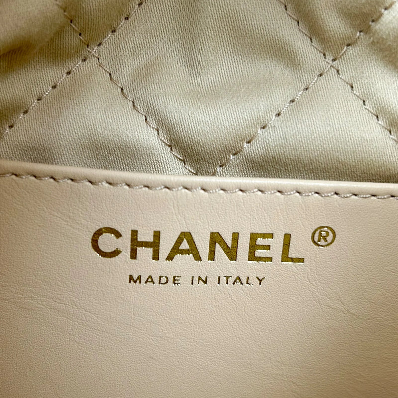 CHANEL Calfskin 22 Mini Handbag with Chain Shoulder Bag - White 