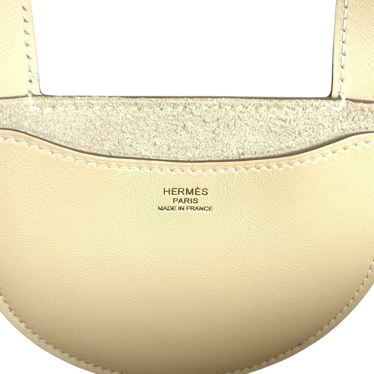 HERMES In the Loop 18 Leather K Stamp (Made in 2025) Handbag - White 