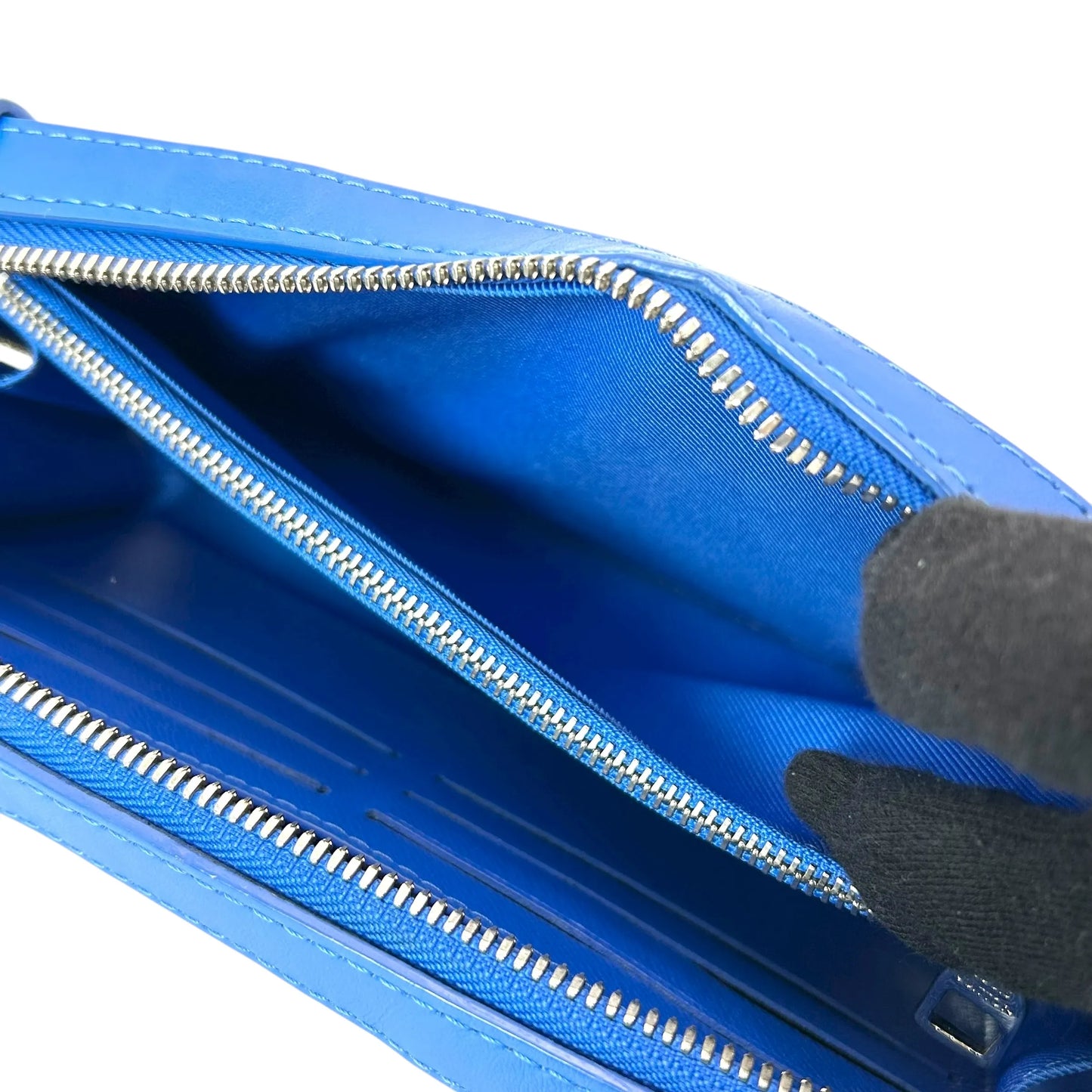 LOUIS VUITTON Soft Trunk Monogram LV Clouds Shoulder Bag - Blue 