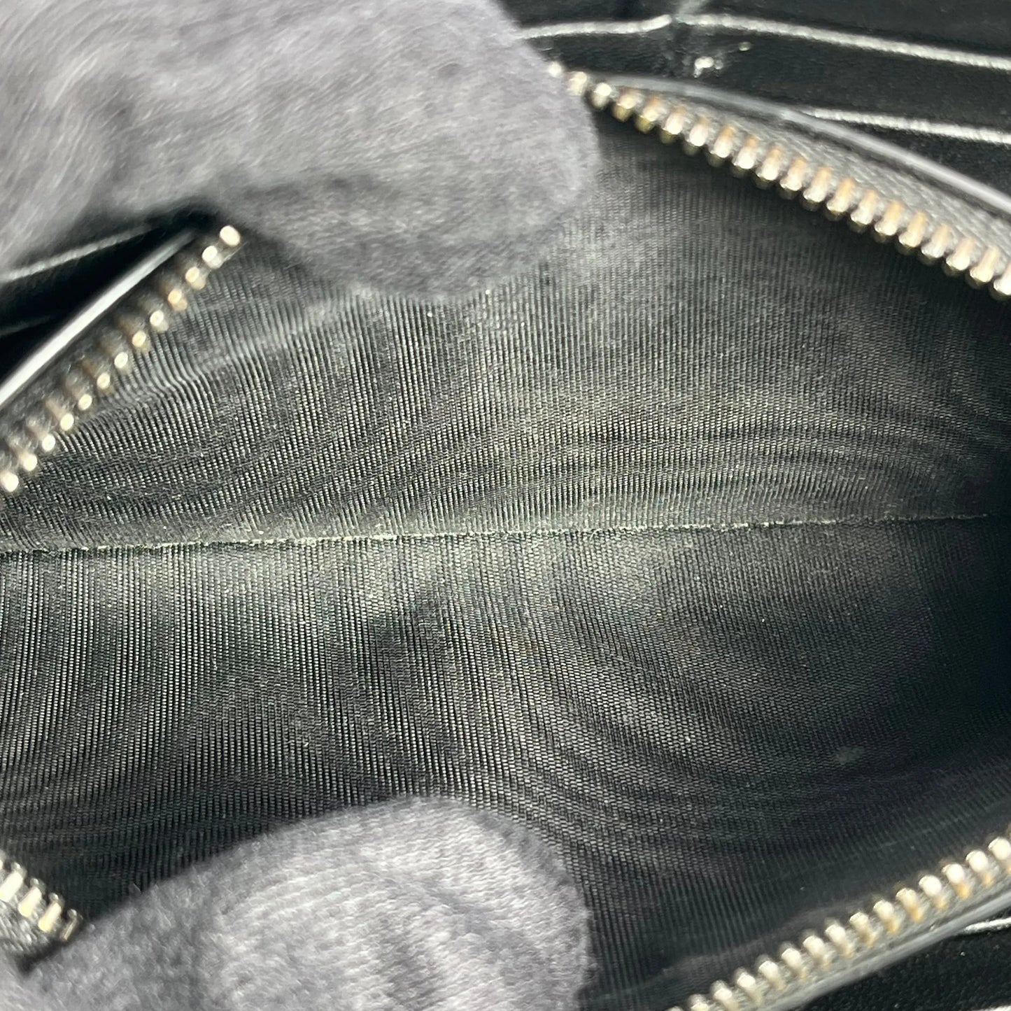 BOTTEGA VENETA イントレチャート レザー 長財布 ロングウォレット - ブラック