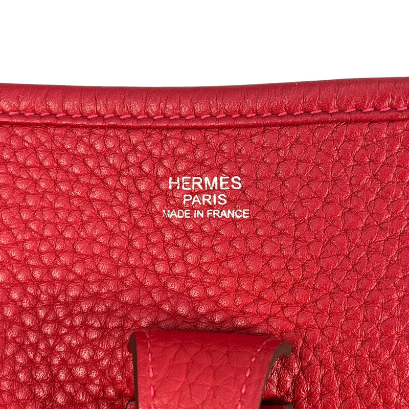 Hermès エヴリン3 PM トリヨンクレマンス T刻印（2015年製） ショルダーバッグ - レッド
