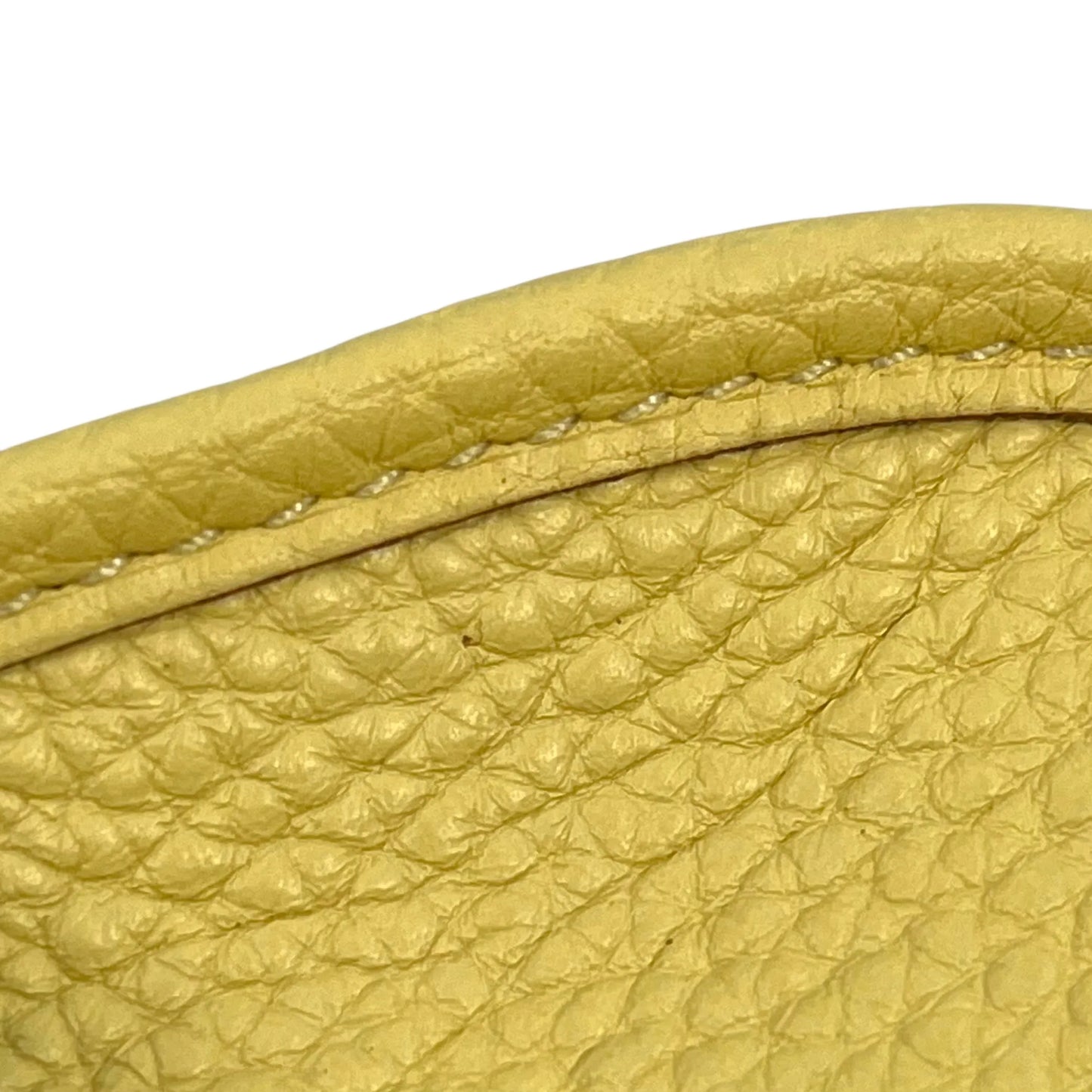 Hermès Evelyn TPM Taurillon Clemence Z Stamp (2021) Shoulder Bag - Yellow 