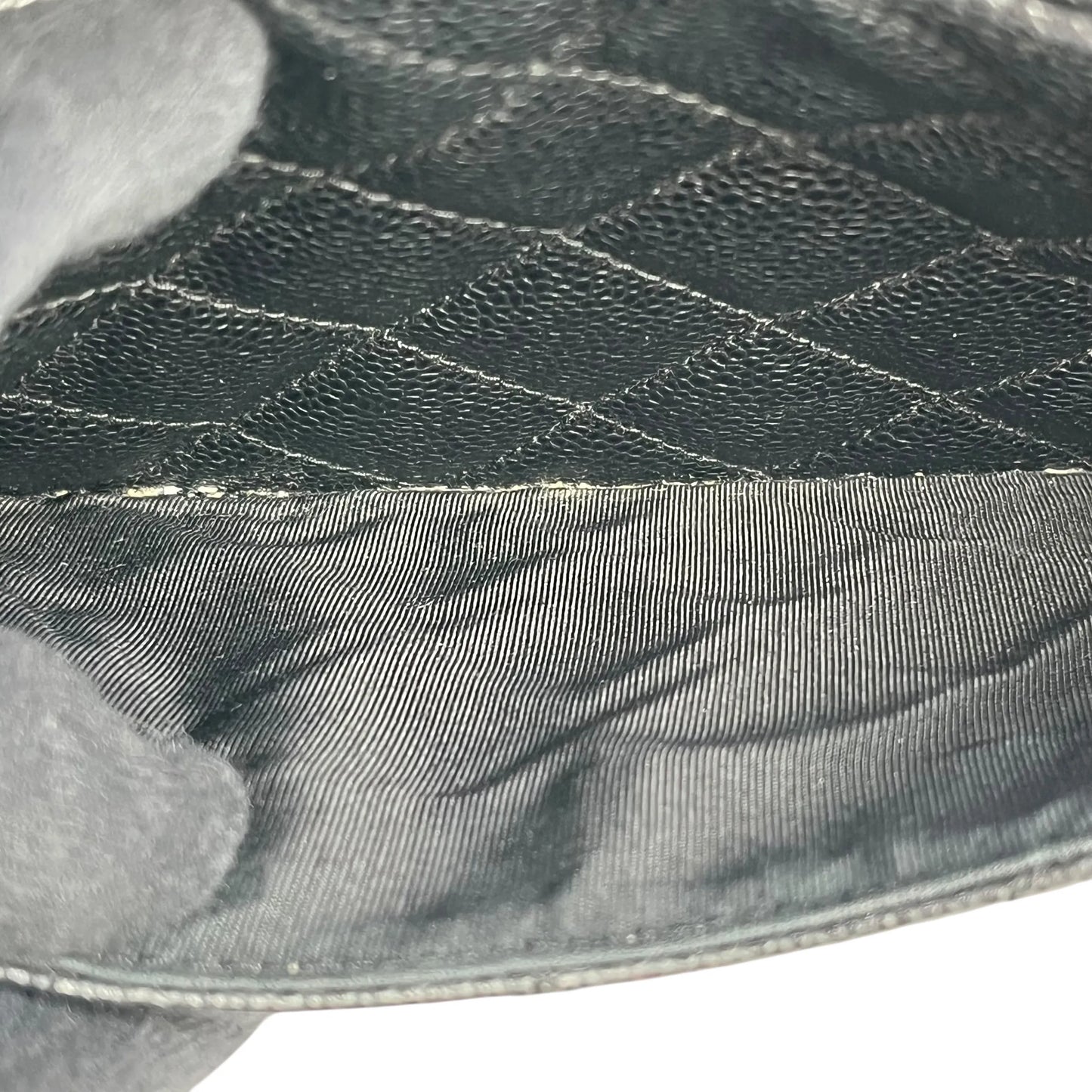 CHANEL Matelasse Caviar Leather Chain Shoulder Bag - Black 