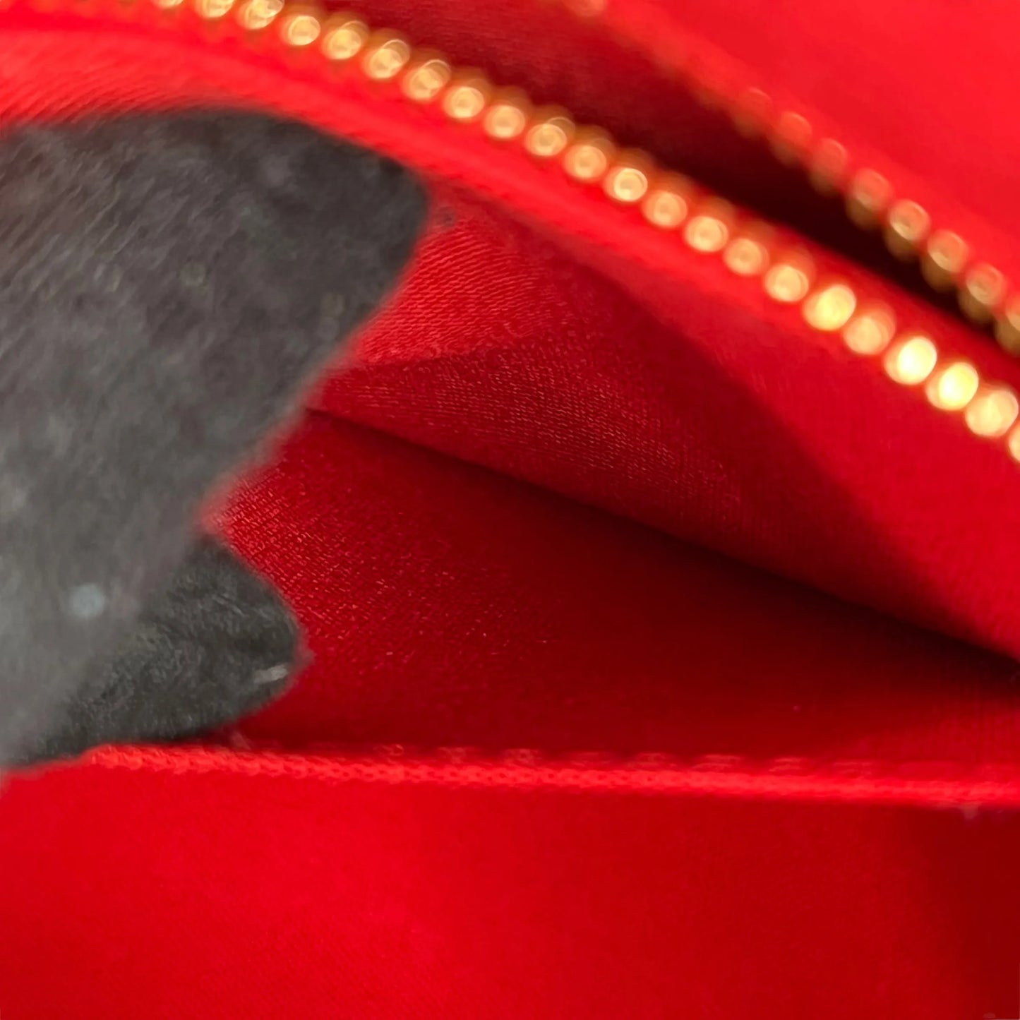 Louis Vuitton On the Go MM Monogram Giant Canvas Tote Bag - Brown