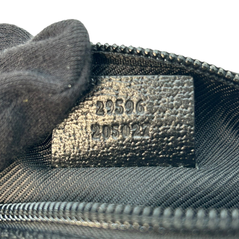 GUCCI GG Canvas Pouch - Black 