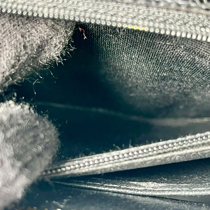 CHANEL マドモアゼル キャビアスキン ハンドバッグ - ブラック