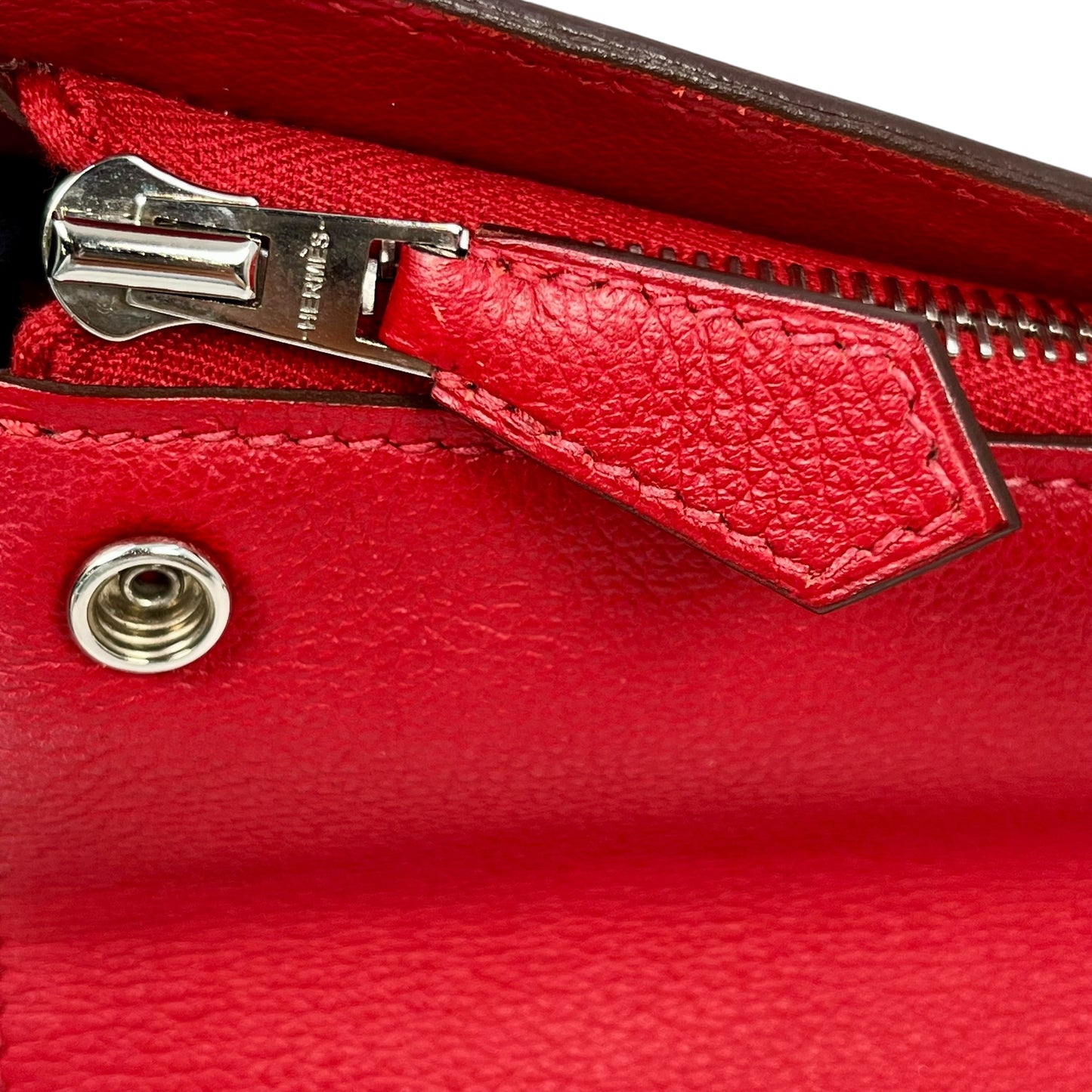 Hermès Sakado GR24 Rouge Kazak Backpack with D Stamp (2000) - Red 