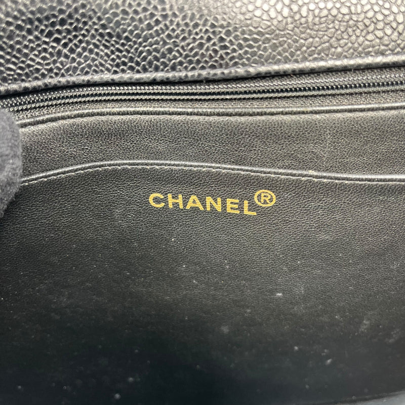 CHANEL マドモアゼル キャビアスキン チェーンショルダーバッグ - ブラック