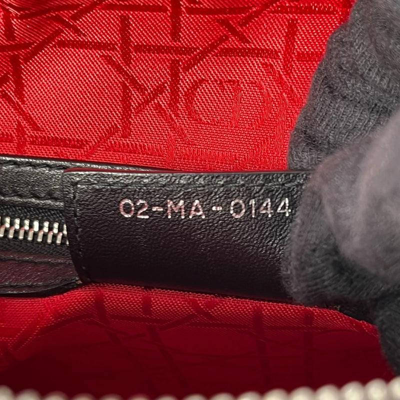 Dior Lady Dior Large Handbag - Black 