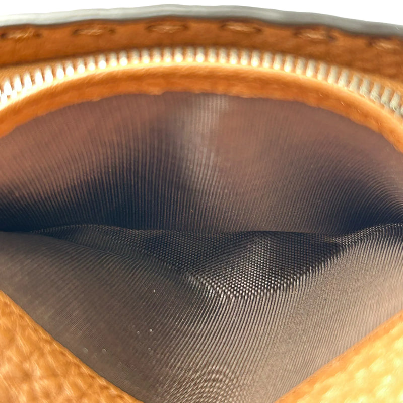 FENDI Selleria Compact Bifold Wallet - Brown 