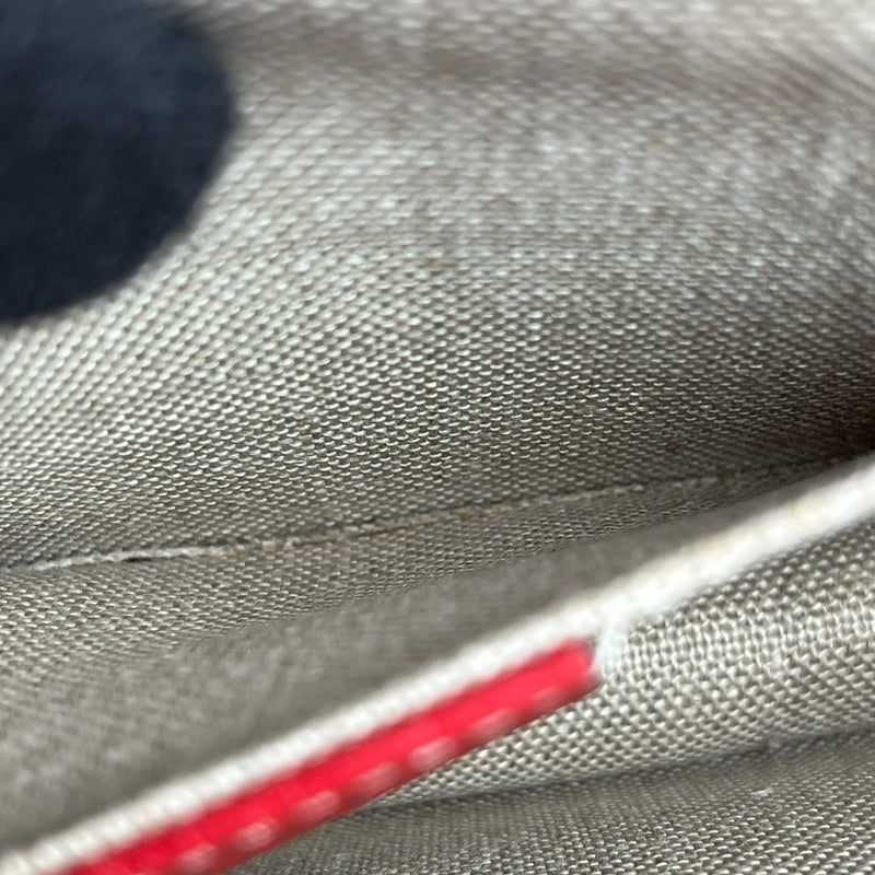 GUCCI Interlocking G Shoulder Bag - Red 