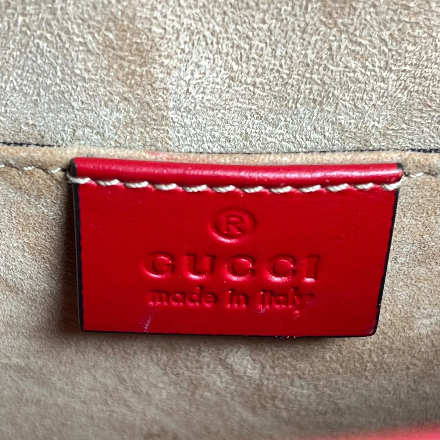 GUCCI Sylvie Chain Mini Handbag/Shoulder Bag - Red 