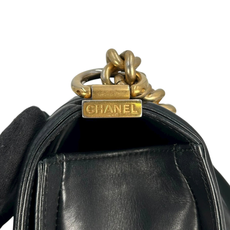 HOLD🔷CHANEL Boy Chanel Hand Bag Shoulder Bag - Black 