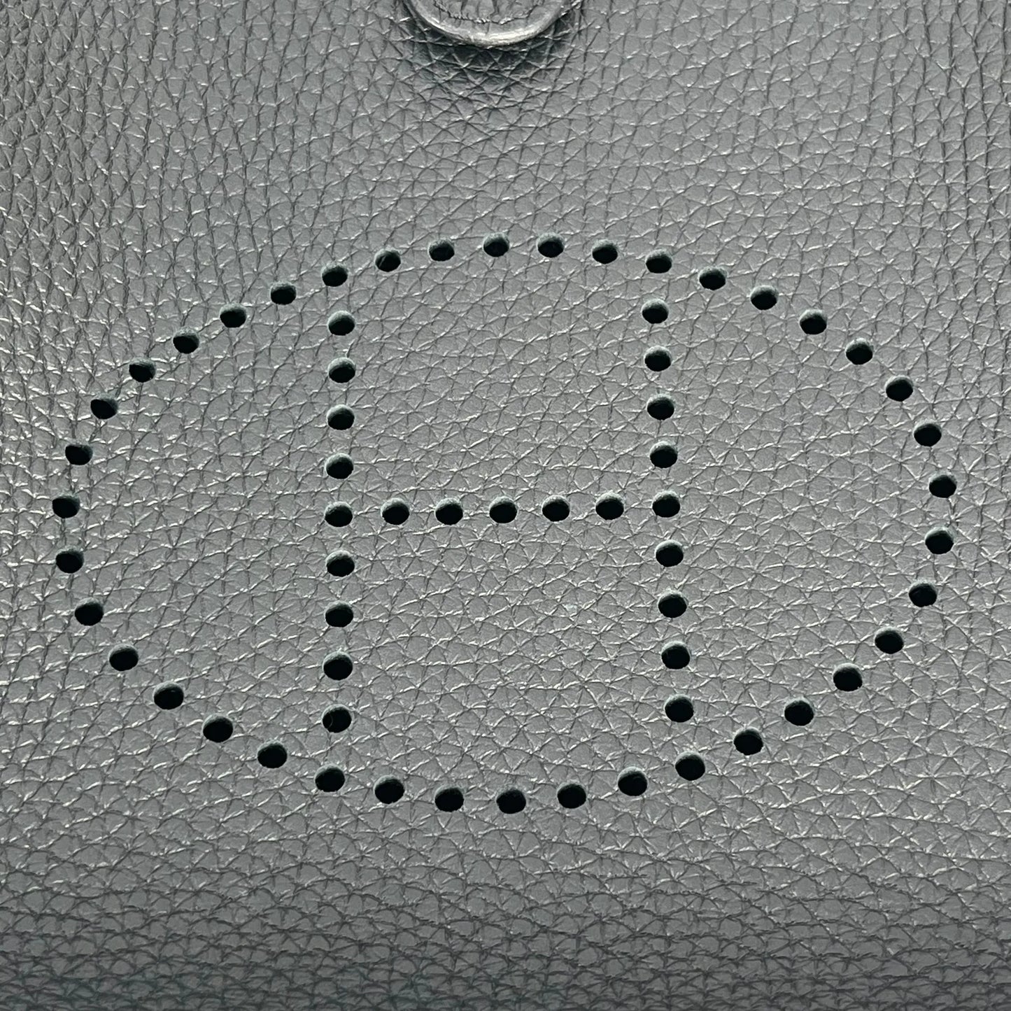 HERMES Evelyn TPM Taurillon W Stamp (Made in 2024) Shoulder Bag - Black 