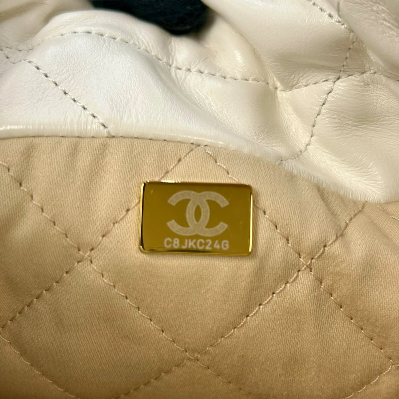 CHANEL Calfskin 22 Mini Handbag with Chain Shoulder Bag - White 