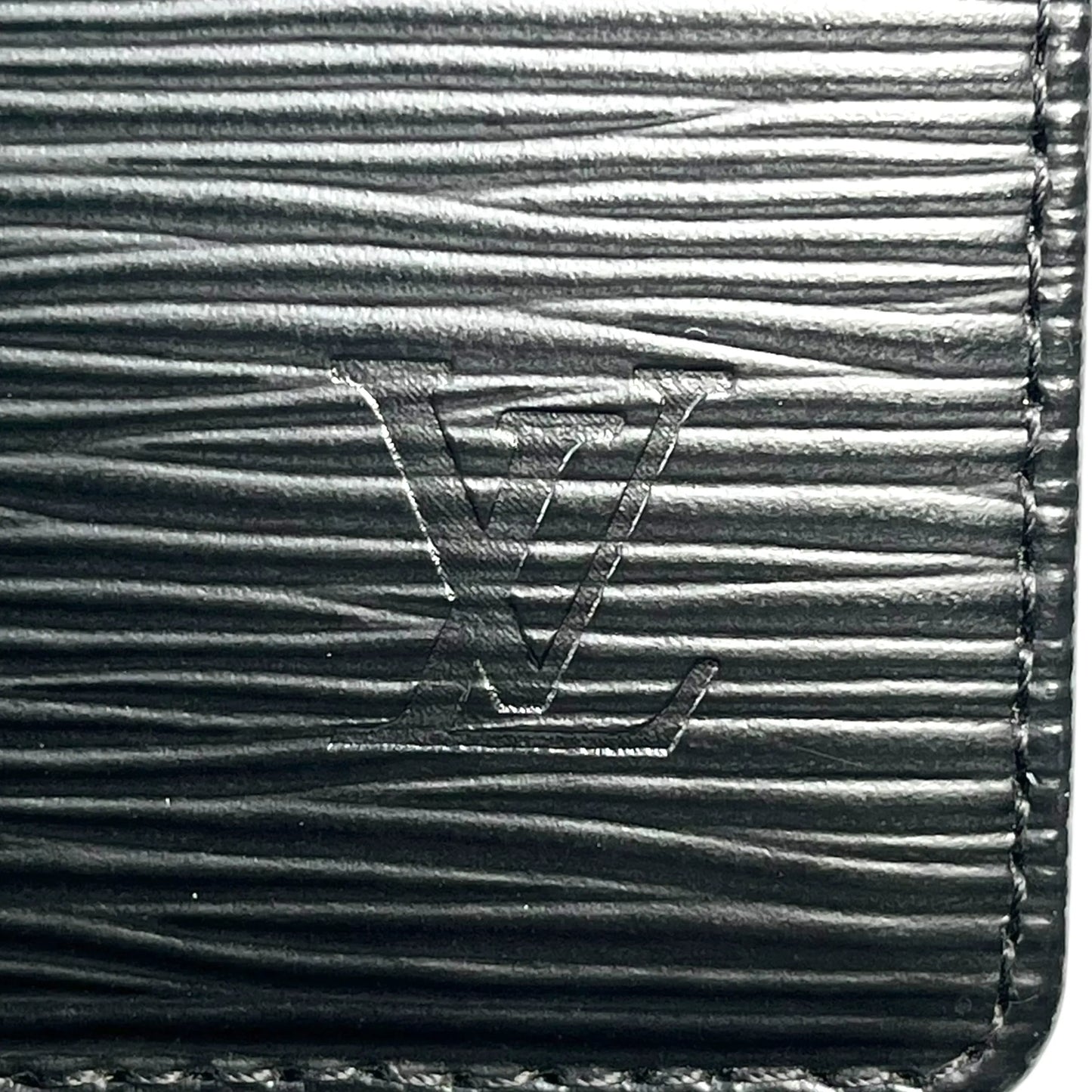 LOUIS VUITTON エピレザー ウォレット カードケース - ブラック