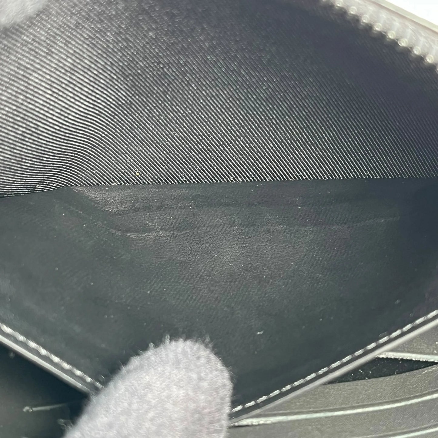 LOUIS VUITTON Alpha Wearable Monogram Eclipse Shoulder Bag - Black 