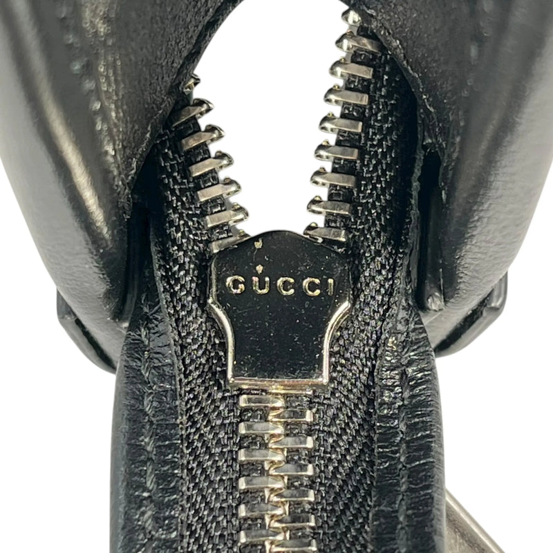 GUCCI GGスプリームキャンバス インターロッキングG クラッチバッグ - ブラック