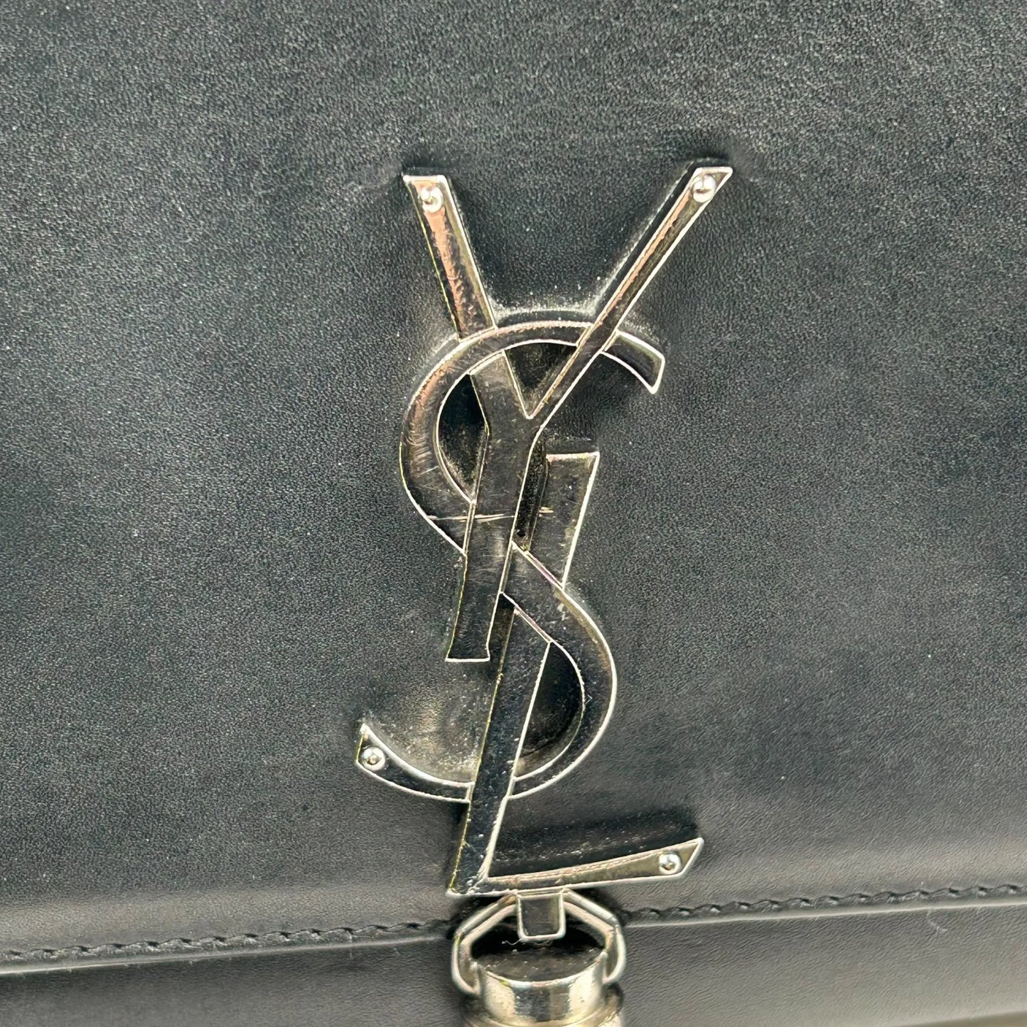 Saint Laurent ケイト タッセル ミディアム レザー チェーンショルダーバッグ - ブラック