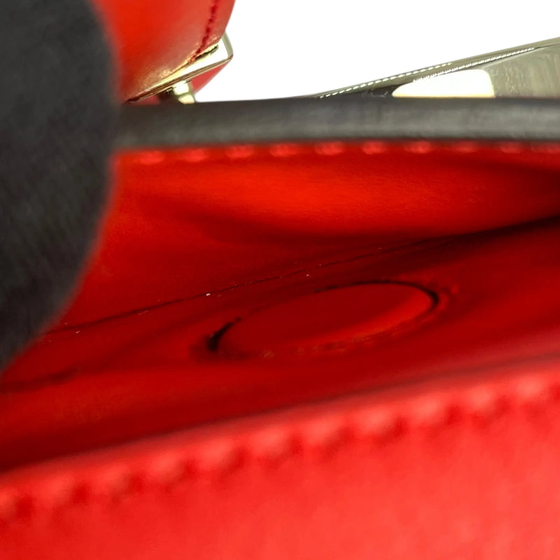 Ferragamo Gancini Calfskin Shoulder Bag - Red 