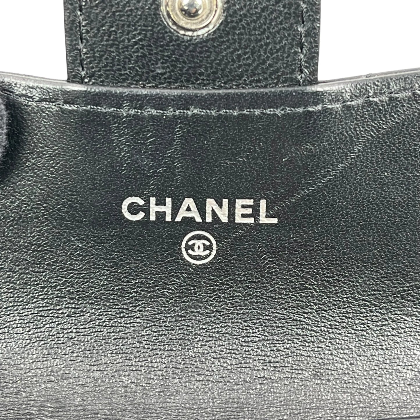 CHANEL Matelasse Lambskin Card Case and Coin Case - Black 