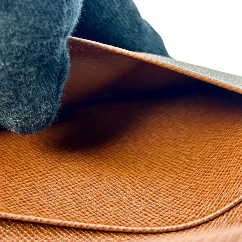 Louis Vuitton Monogram Canvas Porte Monnaie Bi-fold Compact Wallet - 32422 