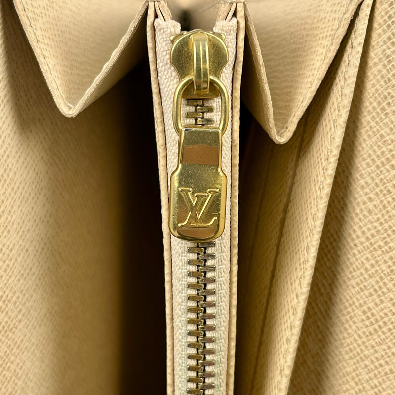 Louis Vuitton Damier Azur Portefeuille Sarah Long Wallet - White 