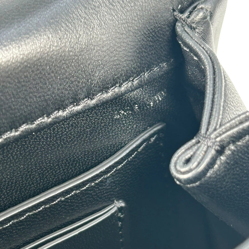 VALENTINO Garavani One Stud Handbag/Shoulder Bag - Black 