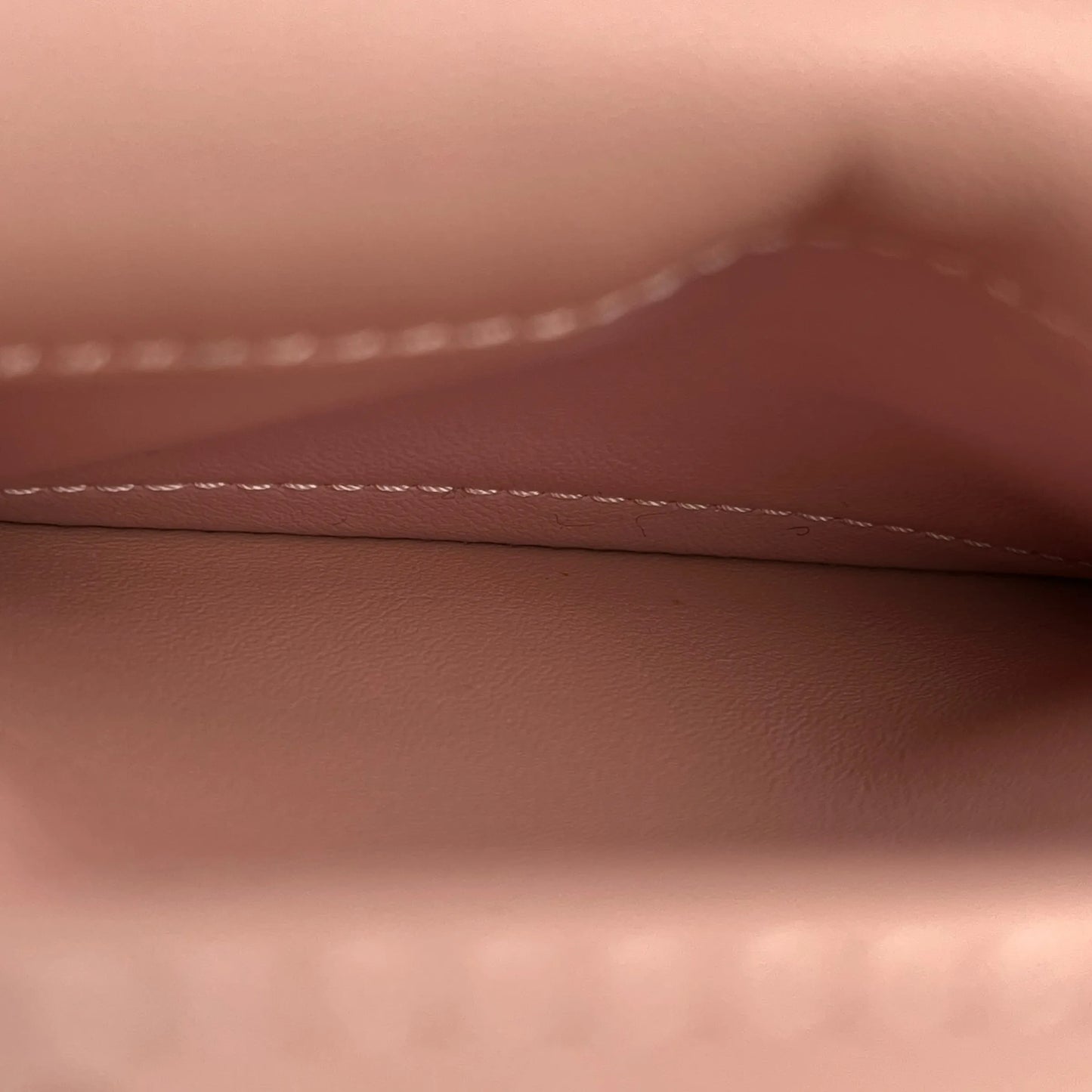 Louis Vuitton Portefeuille Claire Bifold Compact Wallet - White 