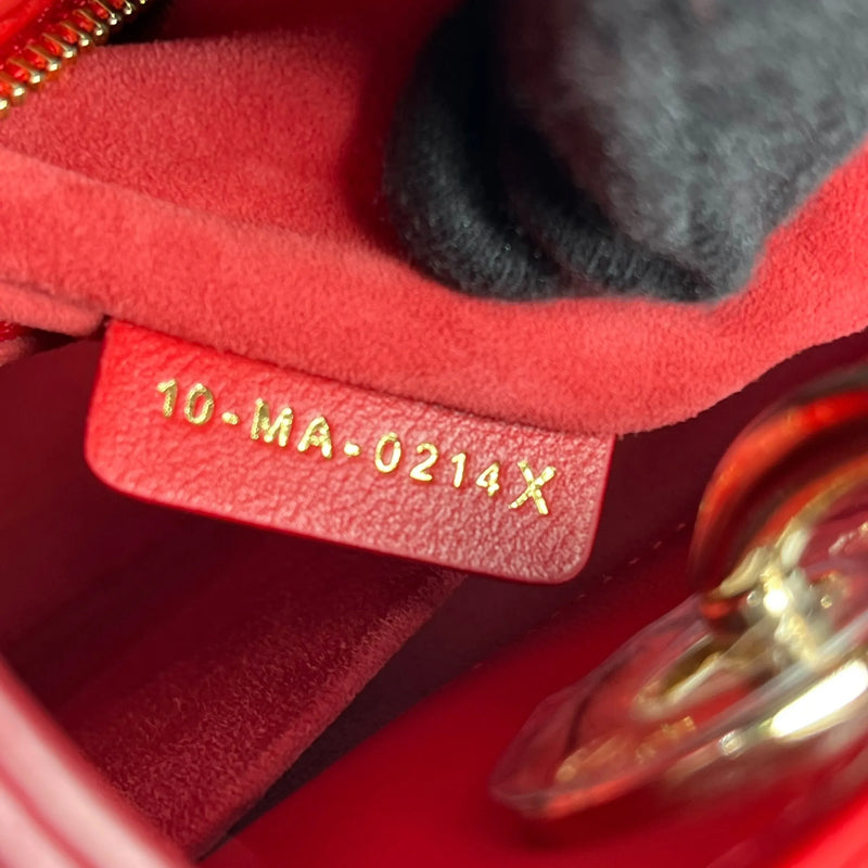 Dior Lady Dior Small Handbag - Red 