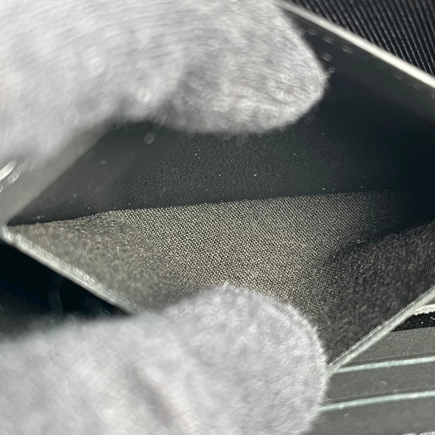 LOUIS VUITTON Alpha Wearable Monogram Eclipse Shoulder Bag - Black 