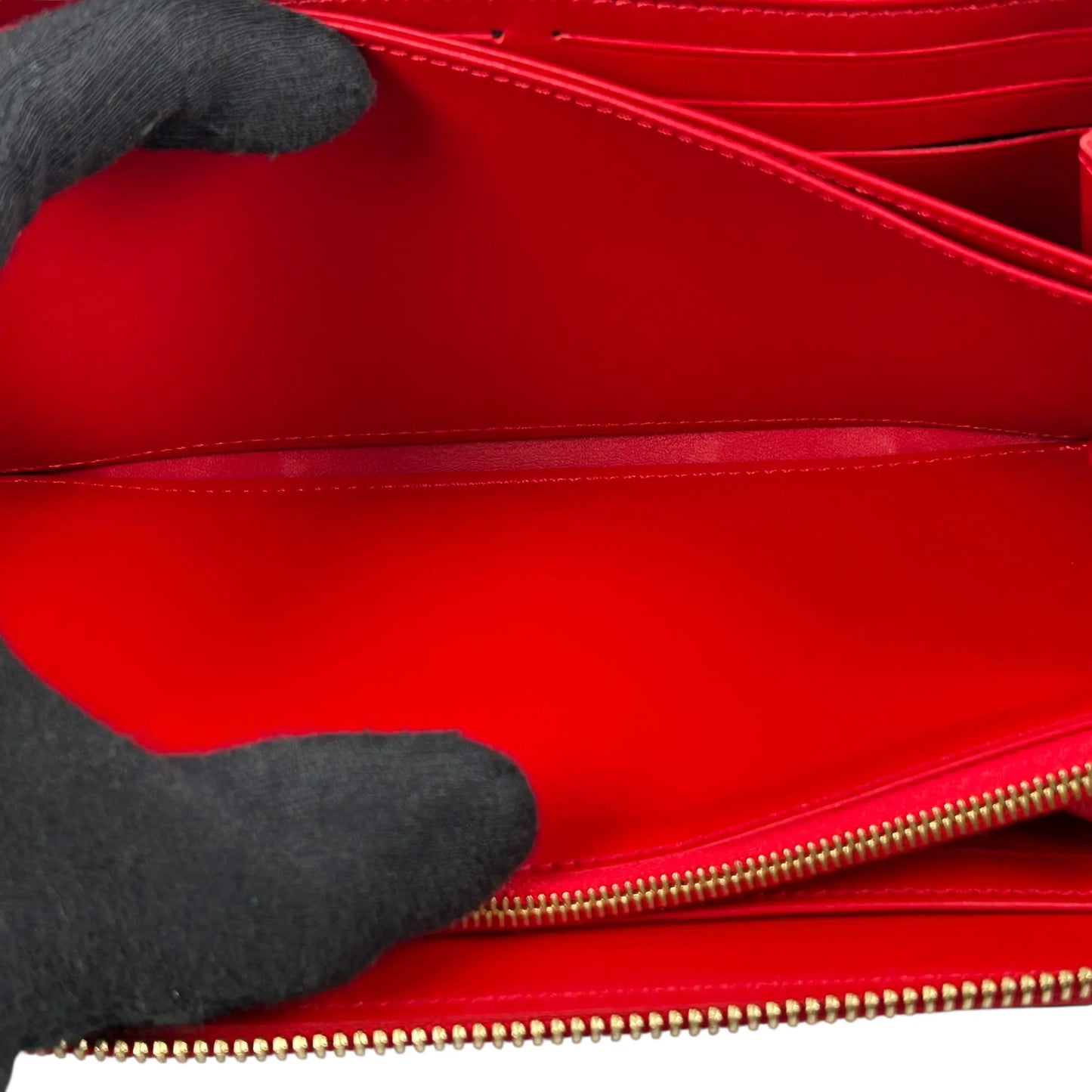 Louis Vuitton Monogram Vernis Zippy Wallet Long Wallet - Red 