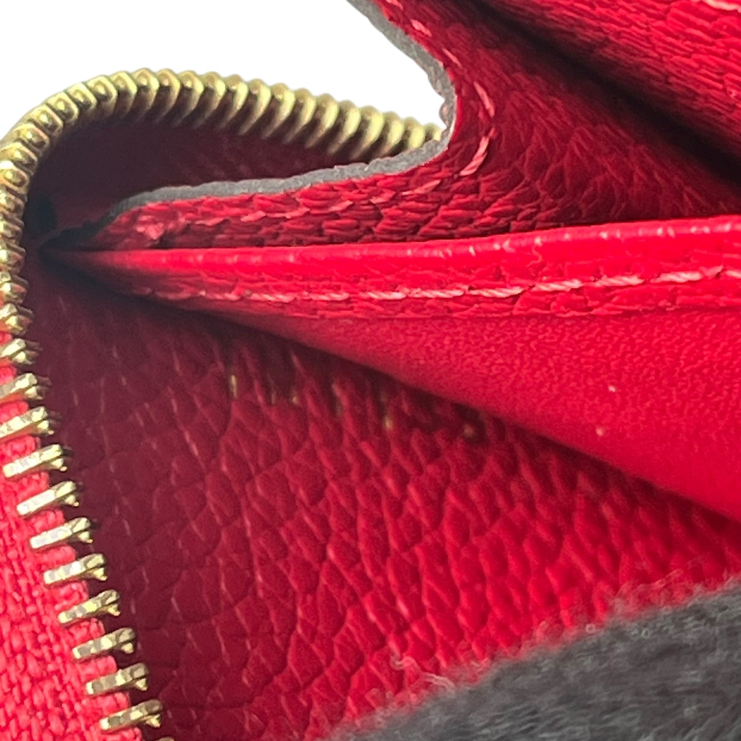 Louis Vuitton Monogram Empreinte Zippy Coin Purse - Red 