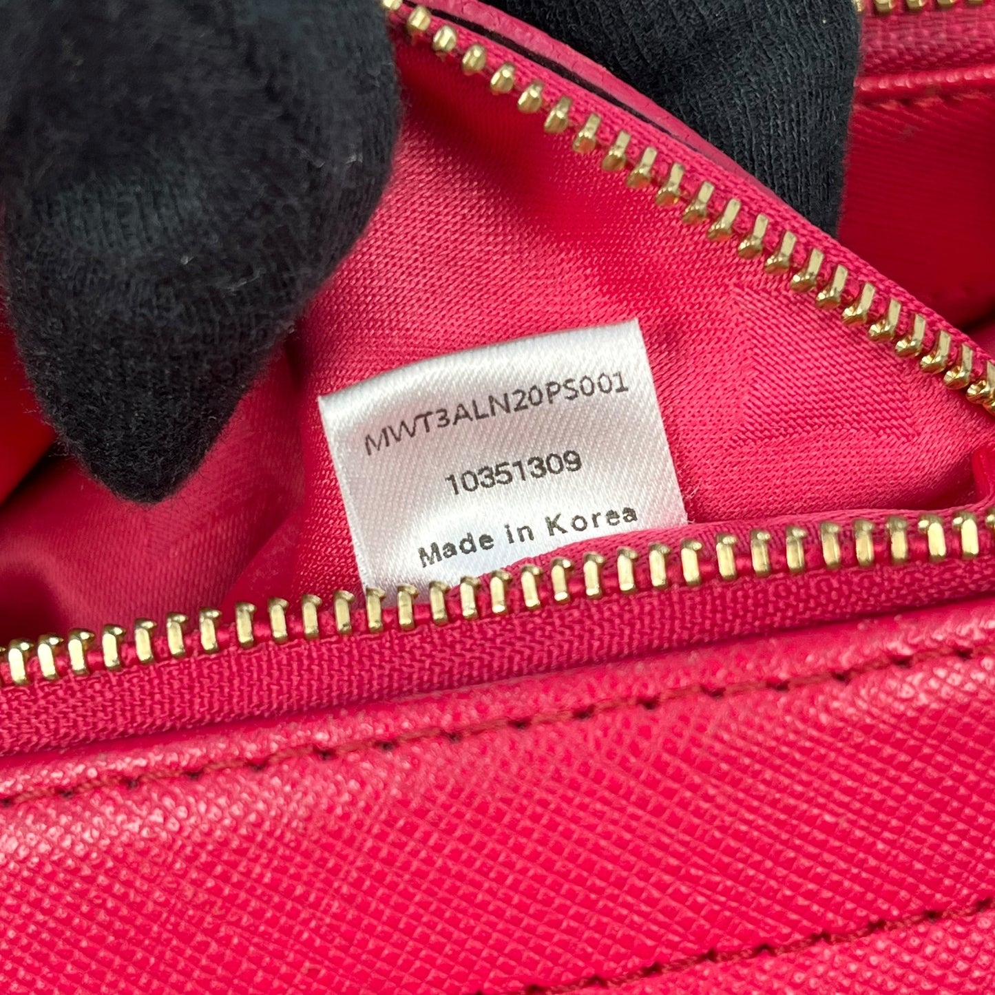 MCM Leather Handbag/Shoulder Bag - Pink 