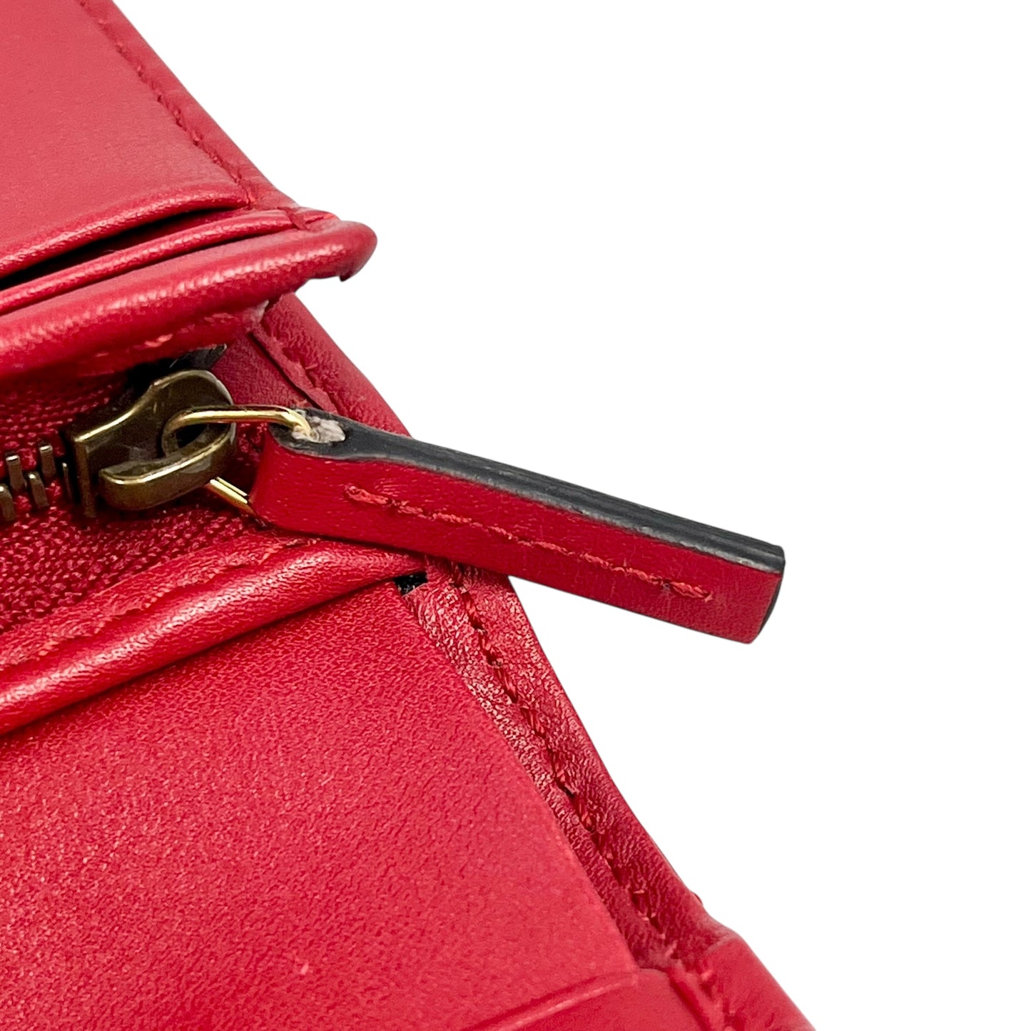 GUCCI GG Marmont Bifold Compact Wallet - Red 