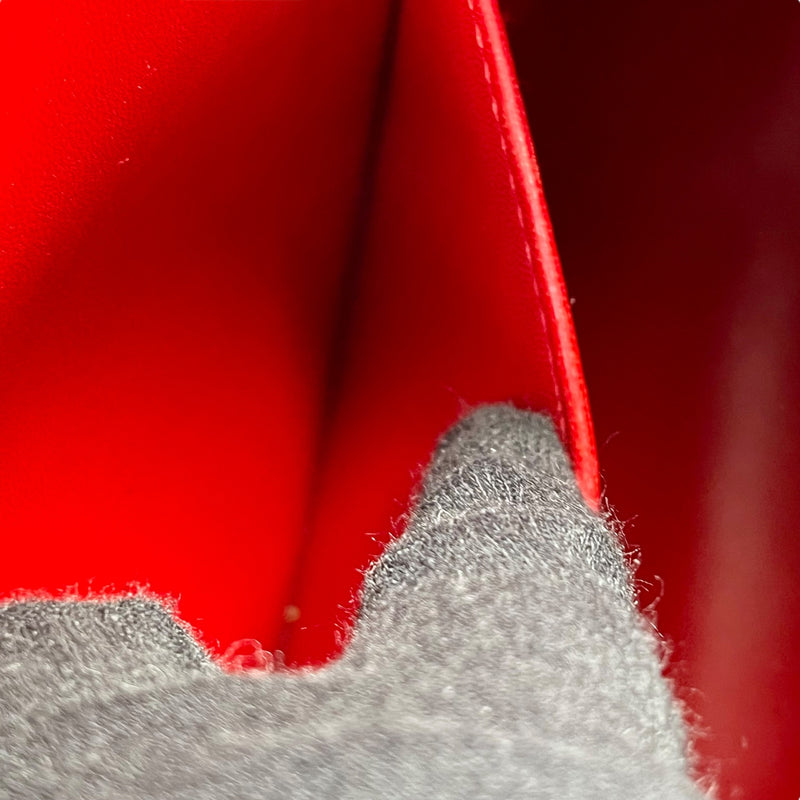 Hermès Sakado GR24 Rouge Kazak Backpack with D Stamp (2000) - Red 