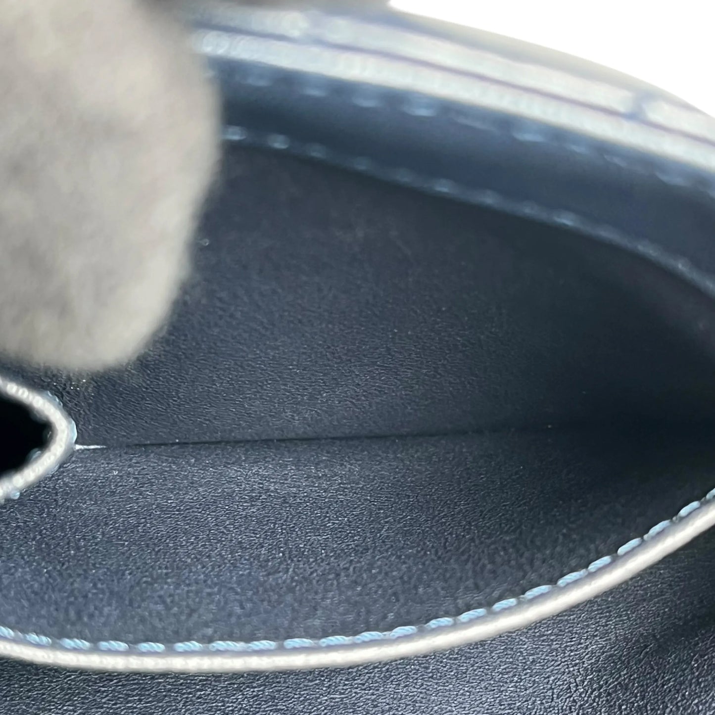 CHANEL Calfskin Matelassé Top Handle Trendy CC Handbag with Chain Shoulder Bag - Navy 