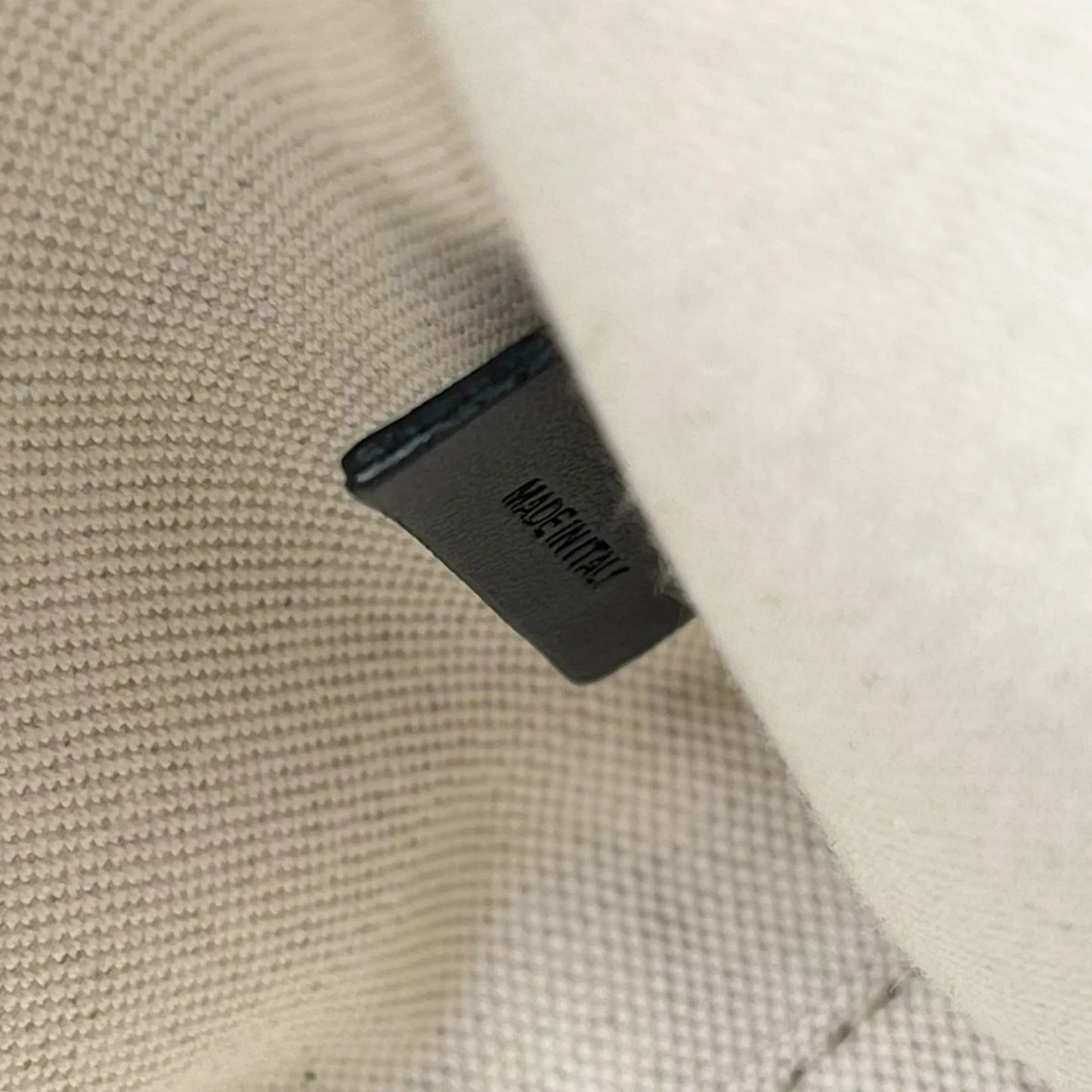 BURBERRY ミニ フレイヤ トートハンドバッグ ショルダーバッグ - ブラック