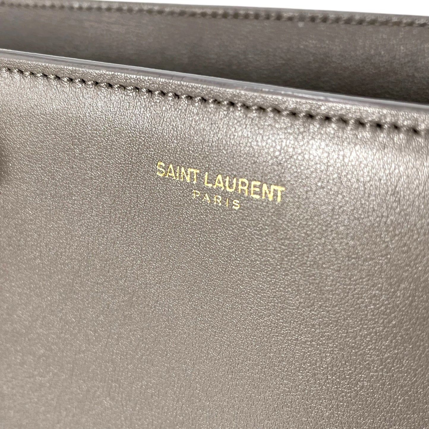 Saint Laurent カバス レザー ハンドバッグ - グレー