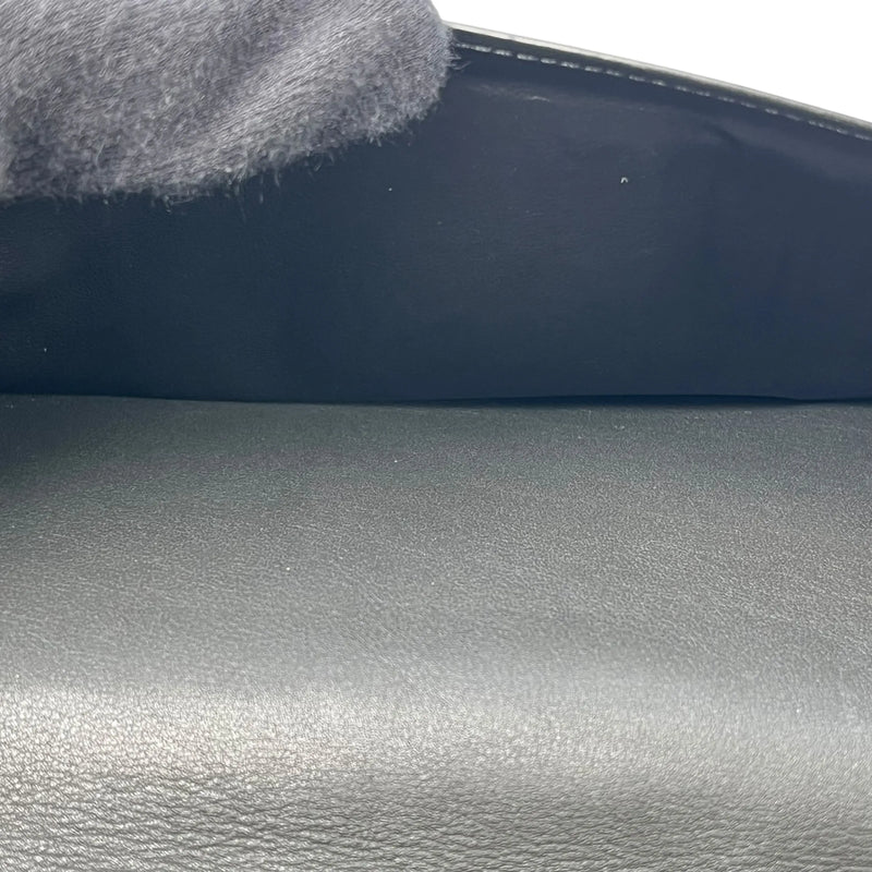 Louis Vuitton Vertical Monogram Taurillon Zippy Long Wallet - Black 