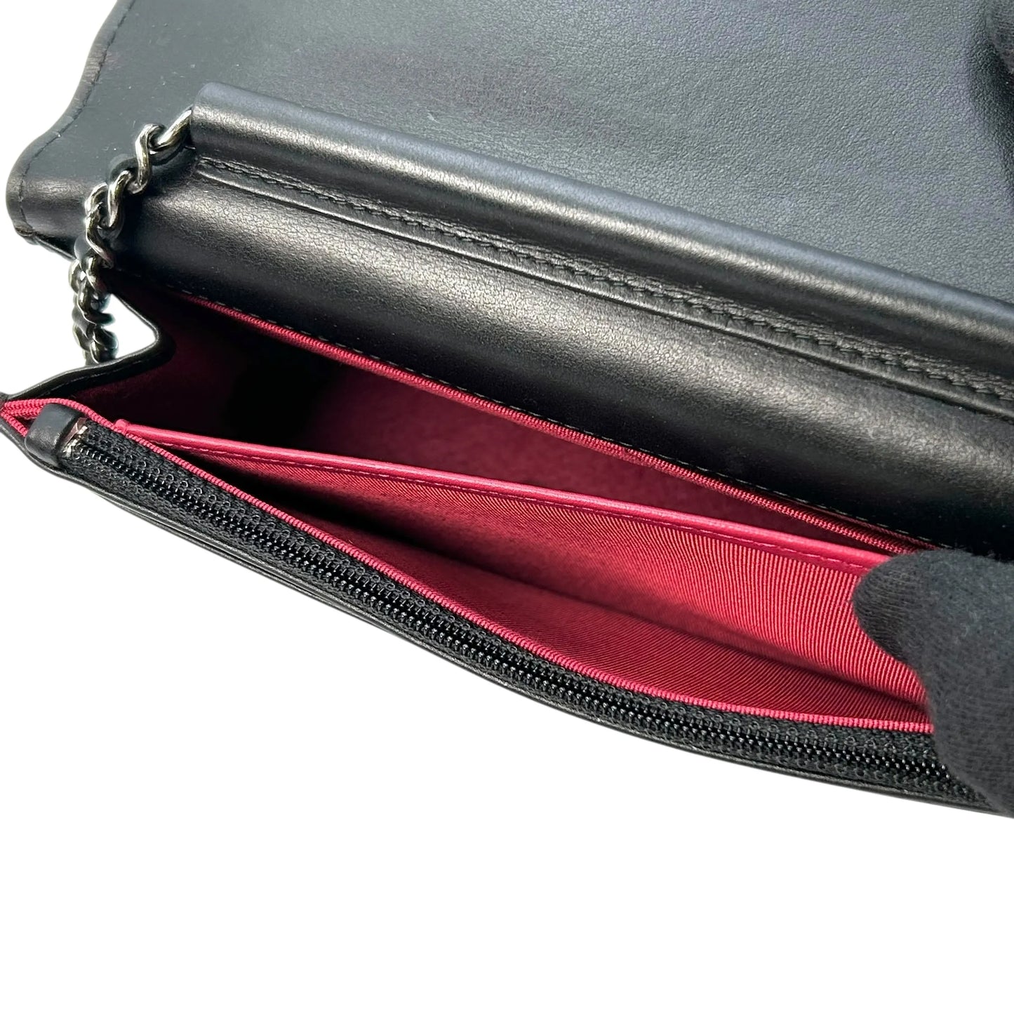 CHANEL Gabrielle de Chanel Chain Wallet - Beige x Black 