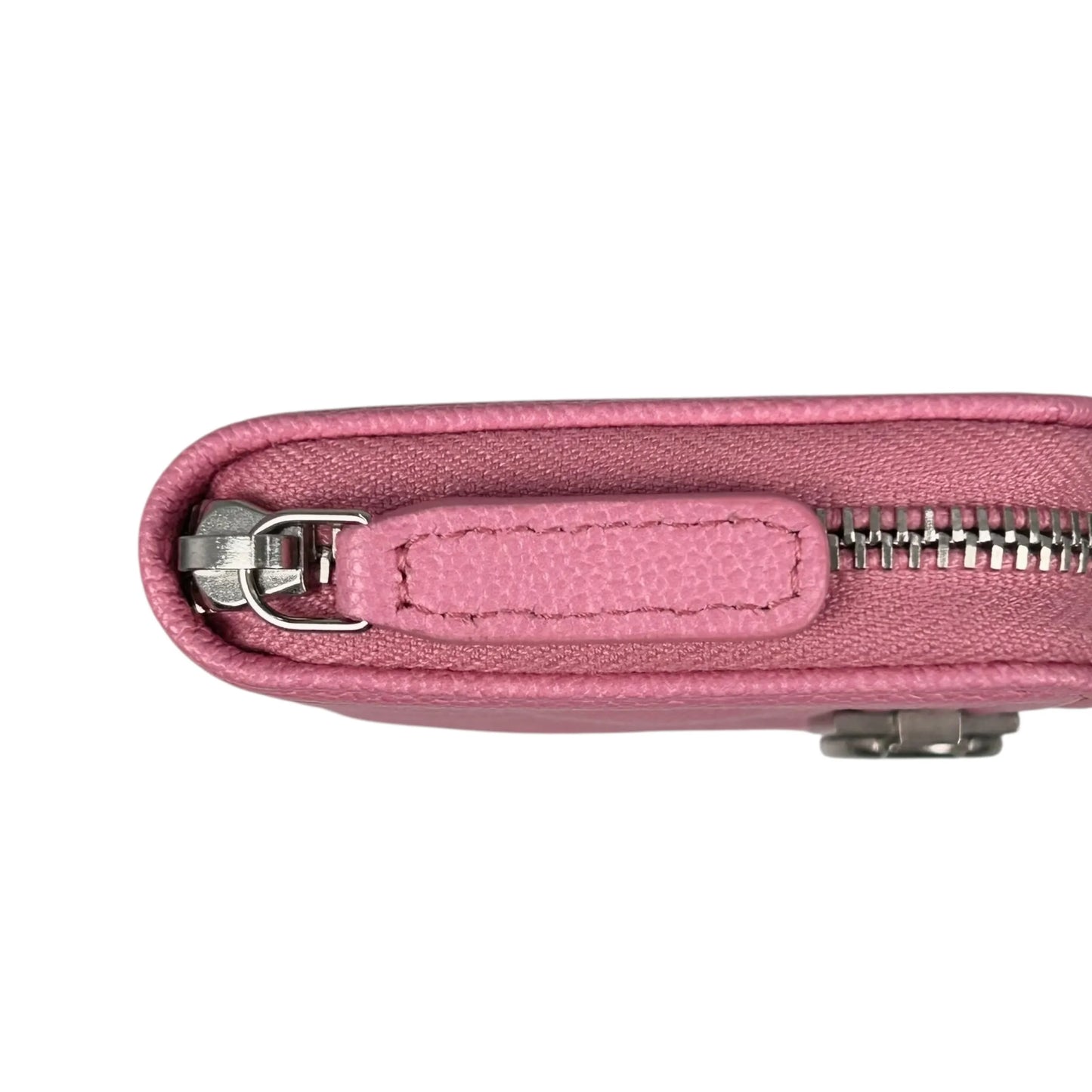 CHANEL Boy Chanel Zippy Coin Case Compact Wallet in Caviar Skin - Pink 