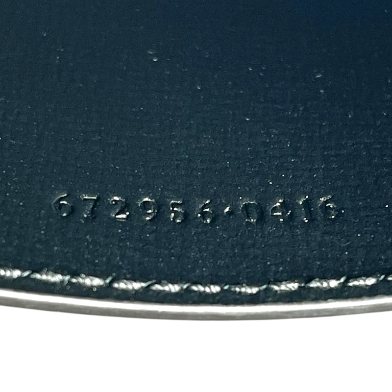 GUCCI GGスプリームキャンバス インターロッキングG クラッチバッグ - ブラック