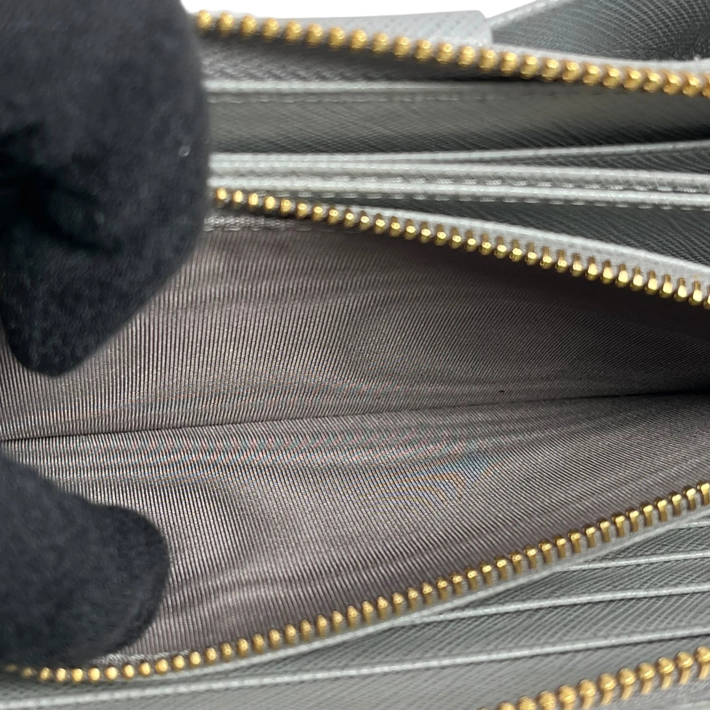 PRADA サフィアーノ リボンモチーフ 長財布 ロングウォレット - グレー