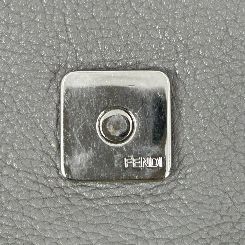 FENDI Baguette Messenger Bag Leather Shoulder Bag - Grey 